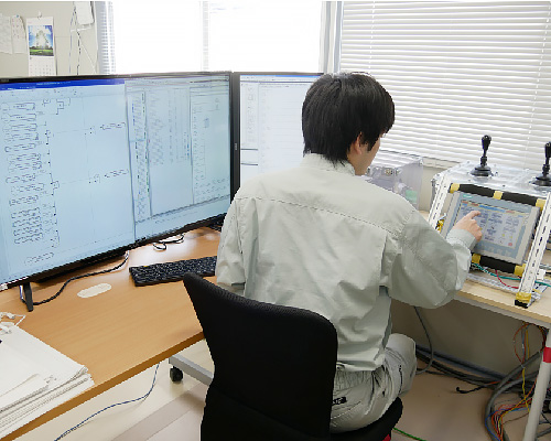 PLCソフト・SCADA設計・現地SV検査課 システムソリューション部